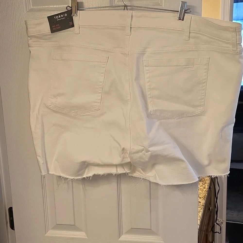 Torrid White Distressed Button-Fly Shorts - Picture 5 of 8